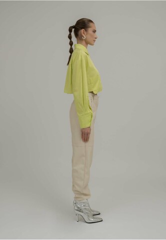 OH APRIL Loose fit Cargo Pants in Beige