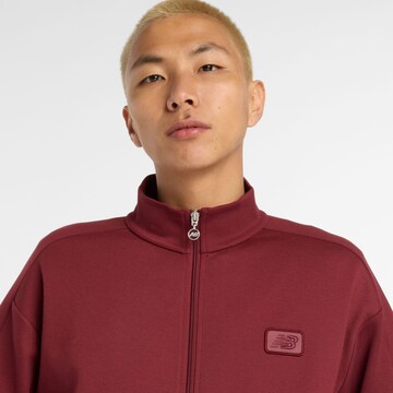 new balance Weatherproof jacket in Red