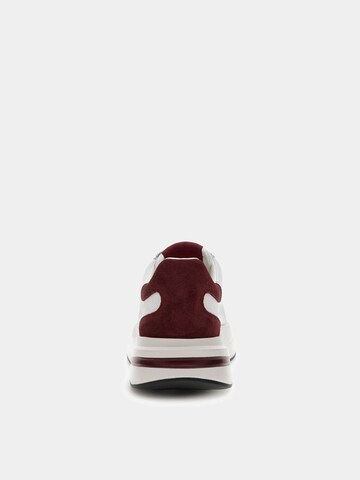 GUESS Sneaker 'Elba' in Weiß