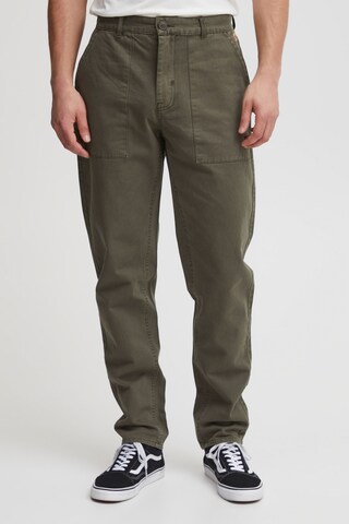 BLEND Regular Stoffhose Bhwoven Pants - 20715567 in Grün