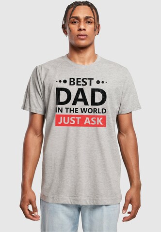 Merchcode Shirt 'Fathers Day - Best Dad, Just Ask' in Grau: Vorderseite