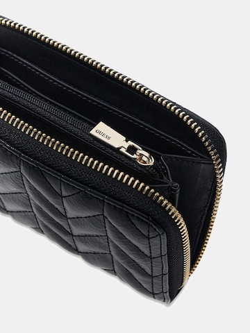 GUESS Portemonnaie  'Cheryl' in Schwarz