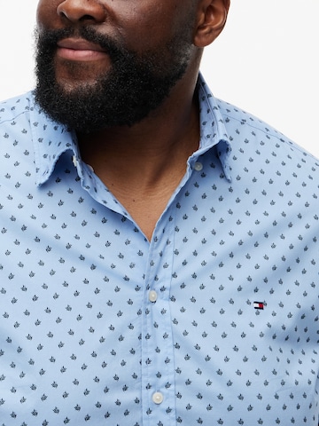 Tommy Hilfiger Big & Tall Regularny krój Koszula w kolorze niebieski