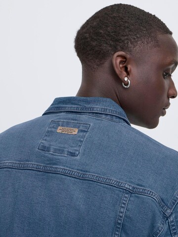 Coupe regular Veste mi-saison 'BHNARIL' BLEND en bleu