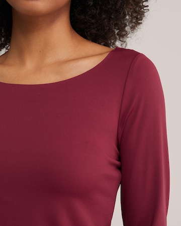 Tricou de la WE Fashion pe roșu
