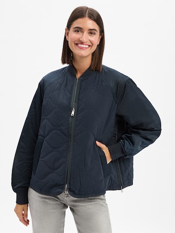 OPUS Tussenjas 'Harpar' in Blauw: voorkant