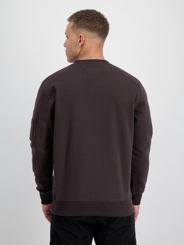 ALPHA INDUSTRIES Sweatshirt in Brown