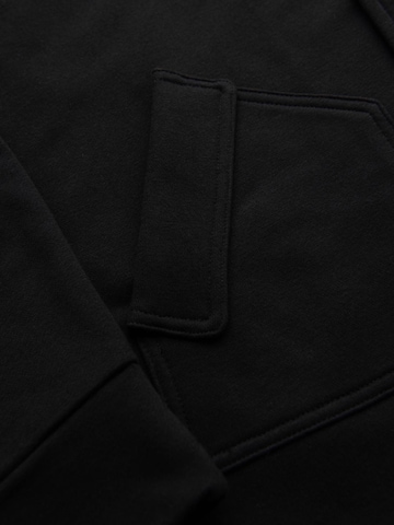 Ombre Sweatjacka i svart