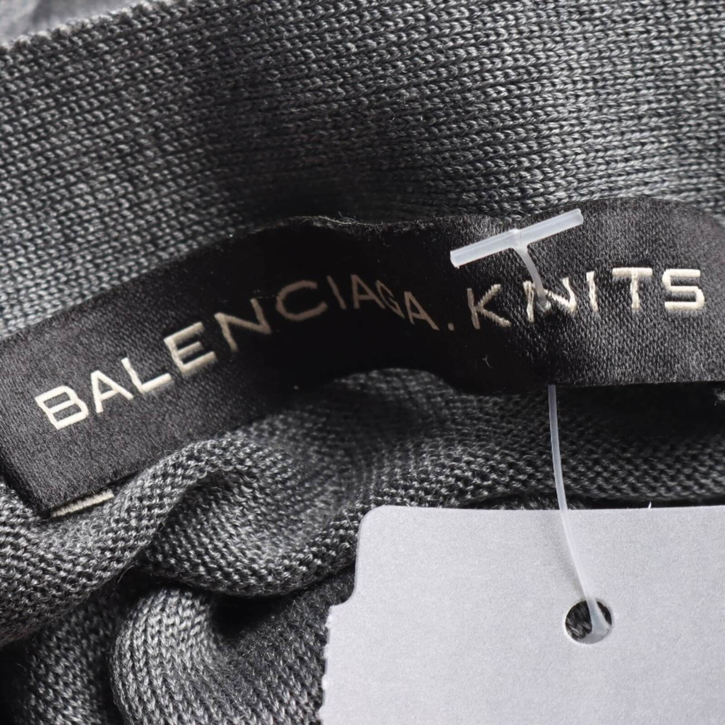 Balenciaga Pullover / Strickjacke M in Grau