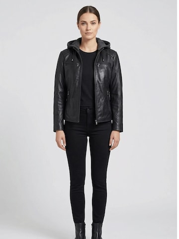 Agamaa Between-Season Jacket 'Adele' in Black