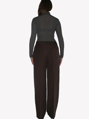Honnête Atelier Regular Hose 'Isaline'‌‌‌‌‌ in Braun