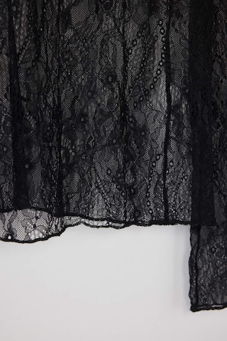 T-shirt Trendyol Curve en noir