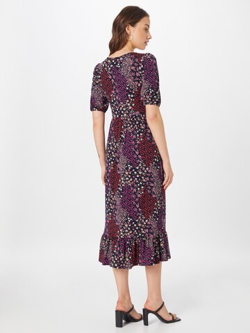 Wallis Curve Dress 'Berry Ditsy' in Purple