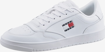 Tommy Jeans Sneakers in White: front