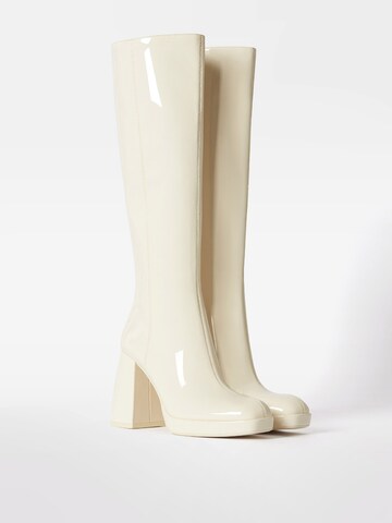 Bottes Bershka en blanc