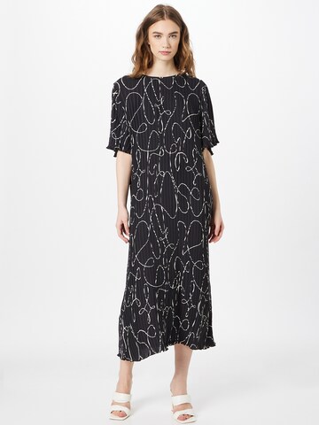 Robe NA-KD en noir