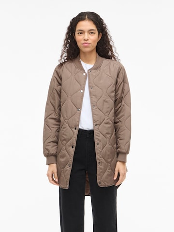 Manteau mi-saison 'VITate' VILA en marron : devant