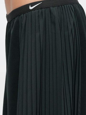 Nike Sportswear Bő szár Nadrág - fekete