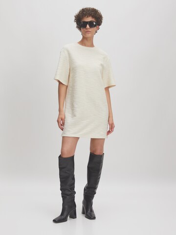 Abito 'Karline' di EDITED in beige