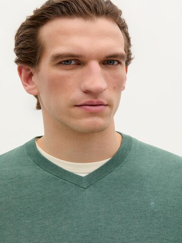 Scalpers Sweater in Green