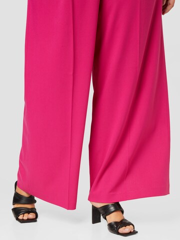 Tommy Hilfiger Curve Wide leg Veckad byxa i rosa