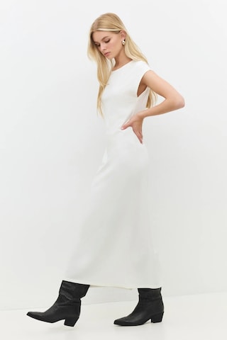 No Matter What Kleid in Beige