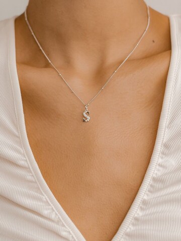 Collana 'Letter S' di Hey Happiness in argento