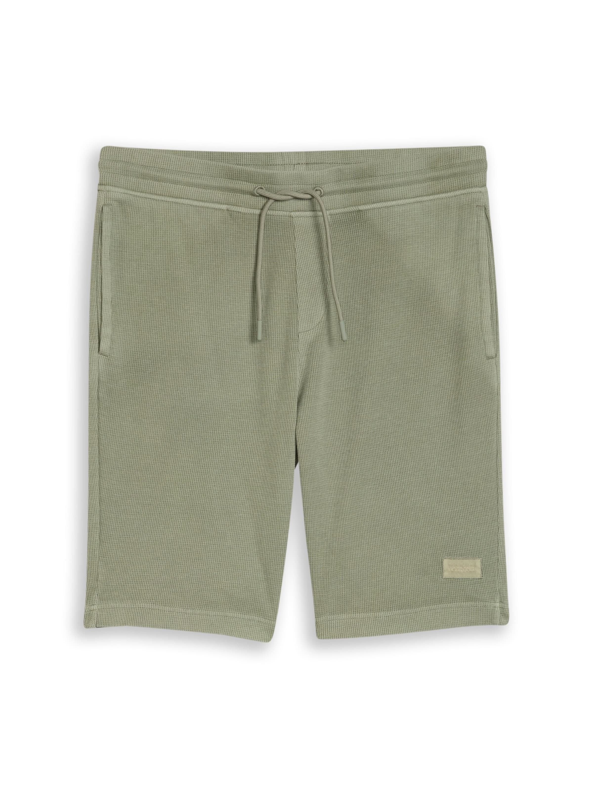TOM TAILOR Shorts in Grün: Vorderseite