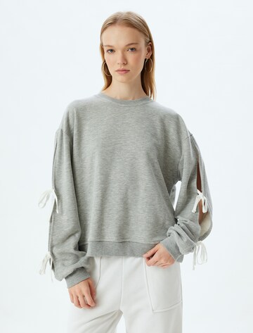 Koton Sweatshirt in Grijs