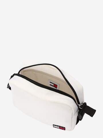 Borsa a tracolla 'ESSENTIAL DAILY' di Tommy Jeans in bianco