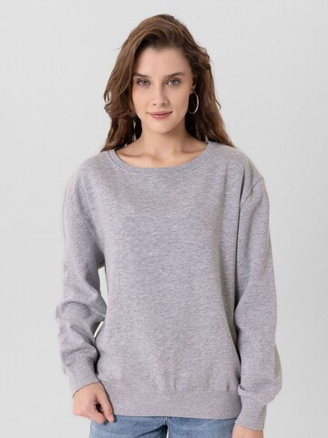 Jacey Quinn - Jersey 'Emma' en gris
