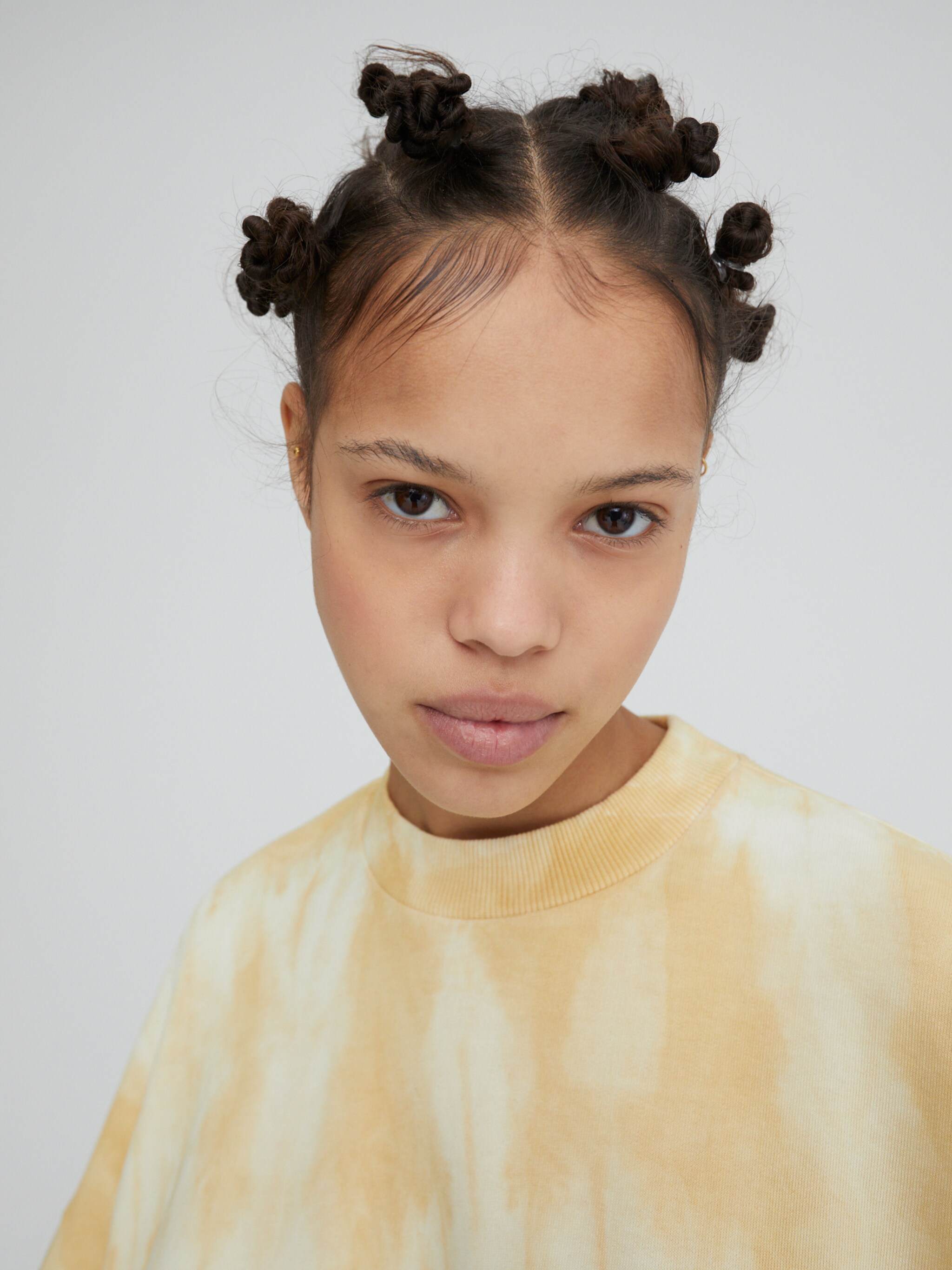 EDITED Produkte Sweatshirt 'Camilla' (GOTS) creme
