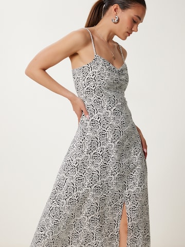 Happiness İstanbul Letní šaty – černá