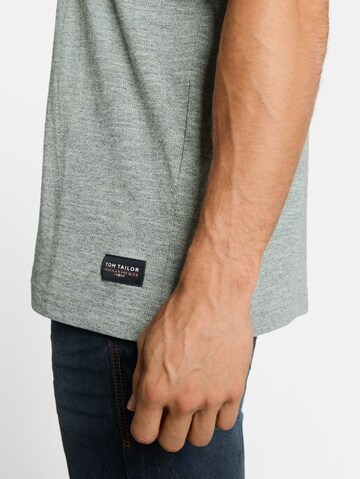 TOM TAILOR Bluser & t-shirts i grøn