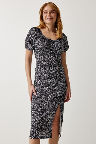 Robe Happiness İstanbul en noir : devant