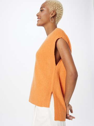 ESPRIT Sweter w kolorze pomarańczowy