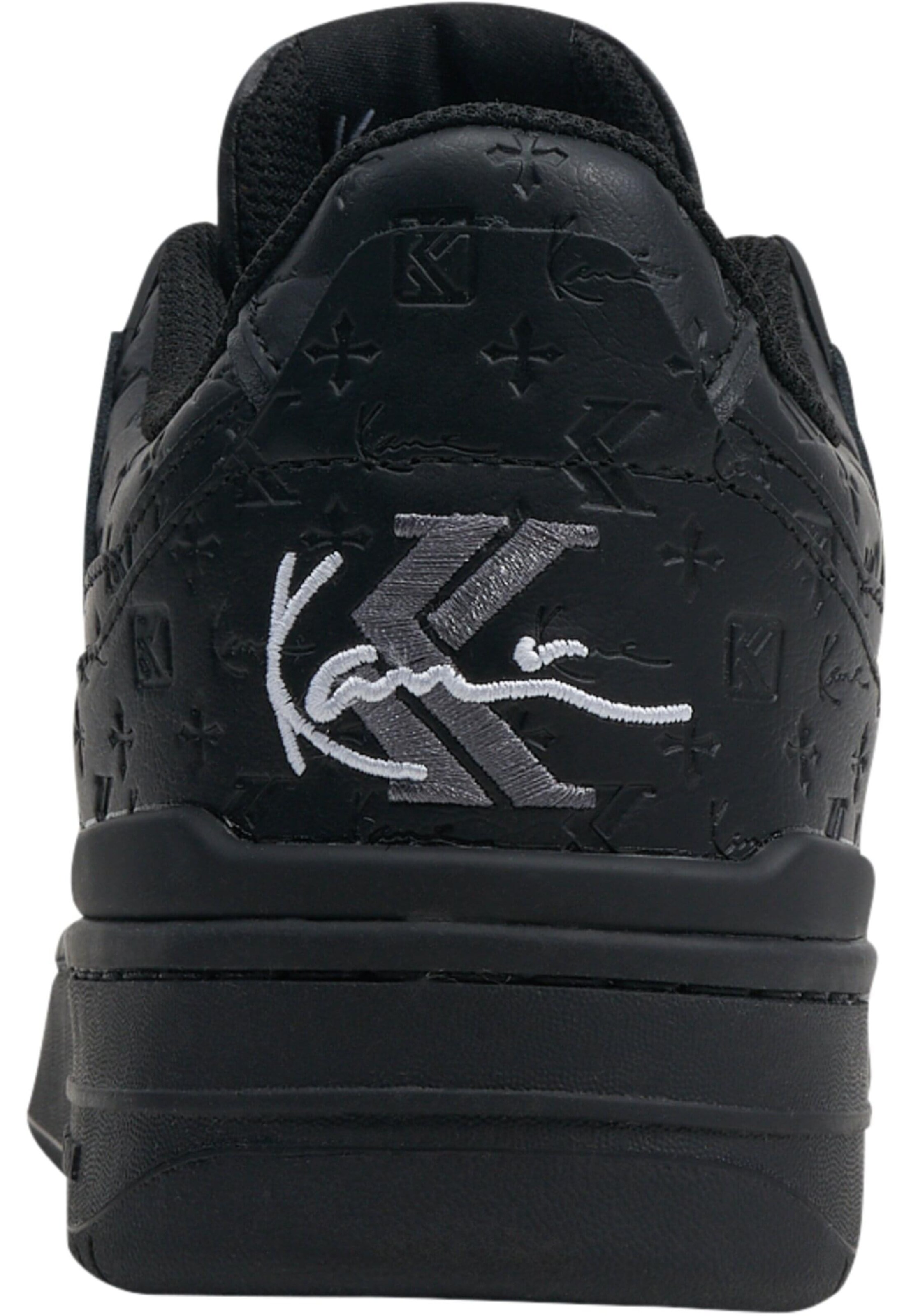 Karl Kani Madalad ketsid, värv must