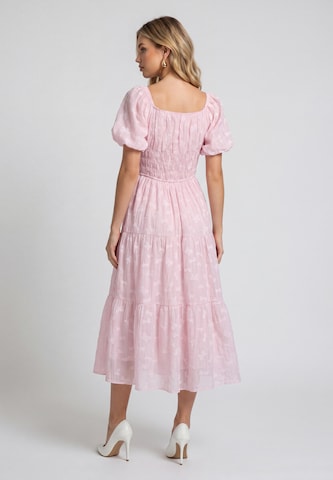 faina - Vestido en rosa