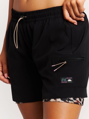 PROTEST Regular Sporthose 'PRTAnise'‌‌‌‌‌‌ in Schwarz