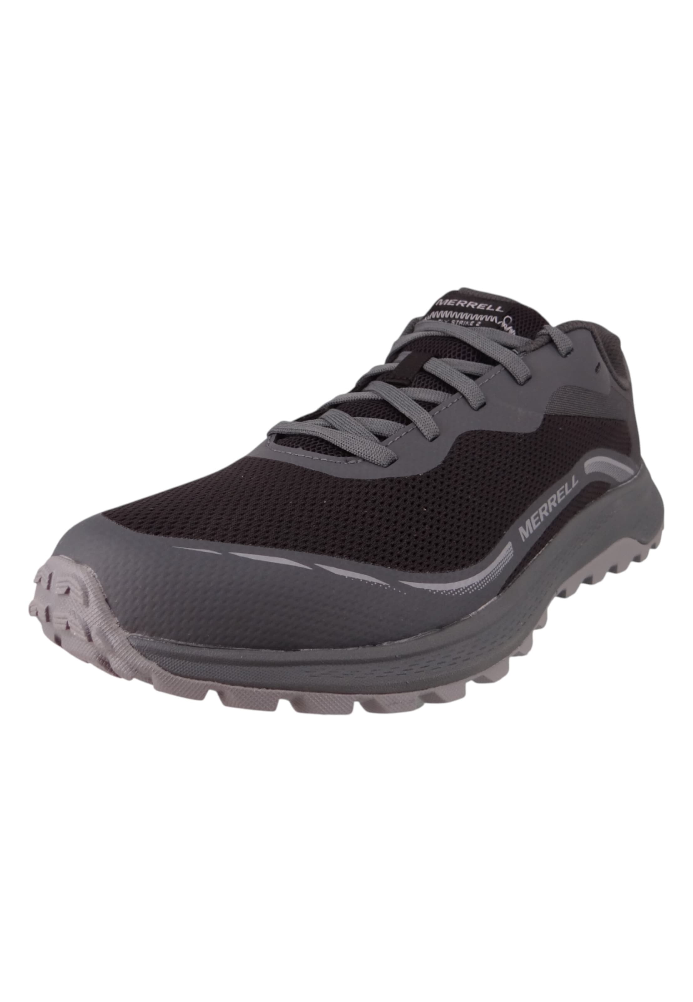 MERRELL - Sapato baixo 'Fly Strike 2' em preto: frente