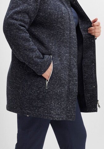 SHEEGO Fleece jas in Blauw