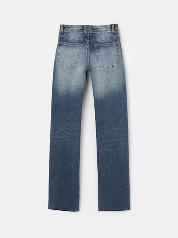 Pull&Bear Flared Jeans i blå