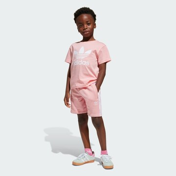 Tuta da jogging 'Adicolor' di ADIDAS ORIGINALS in rosa: frontale