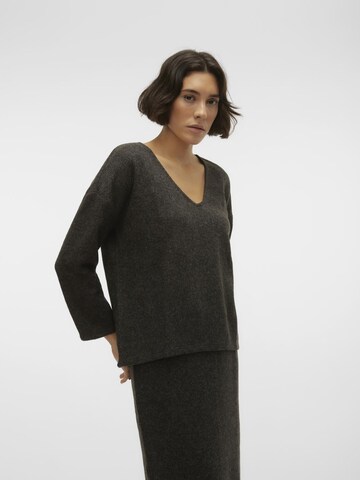 Maglietta 'Lis' di VERO MODA in nero