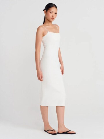 Dilvin Dress in White