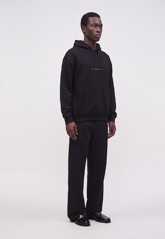 HUGO Sweatshirt i sort