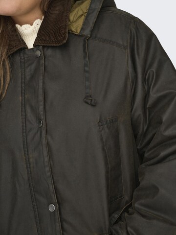 Veste mi-saison 'MOUNTAIN' ONLY Carmakoma en gris