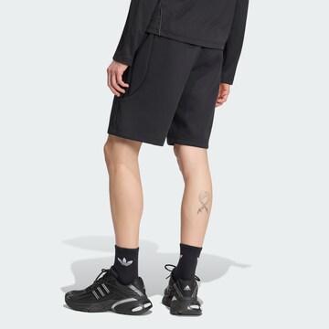 Loosefit Pantalon 'Spacer Teamgeist 26' ADIDAS ORIGINALS en noir