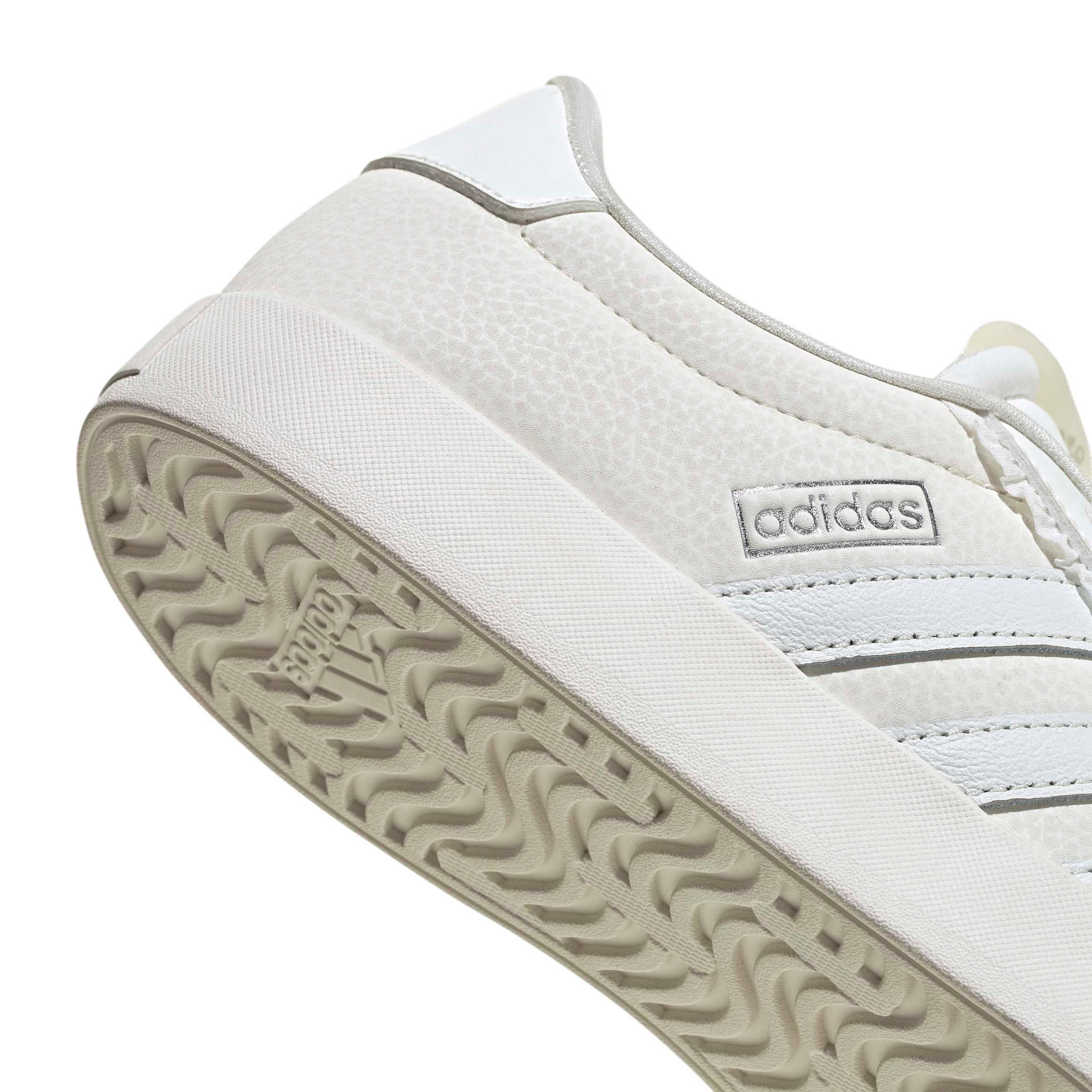 Baskets basses 'VL COURT 3.0' ADIDAS SPORTSWEAR en blanc