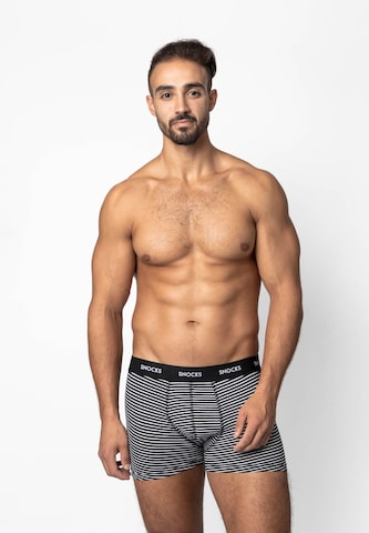 SNOCKS Boxer shorts in Black: front